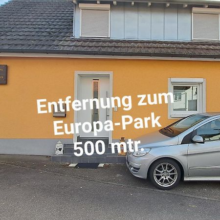 Ferienwohnung Punkt, 5 Gehminuten Vom Europa-Park Rust Exterior photo