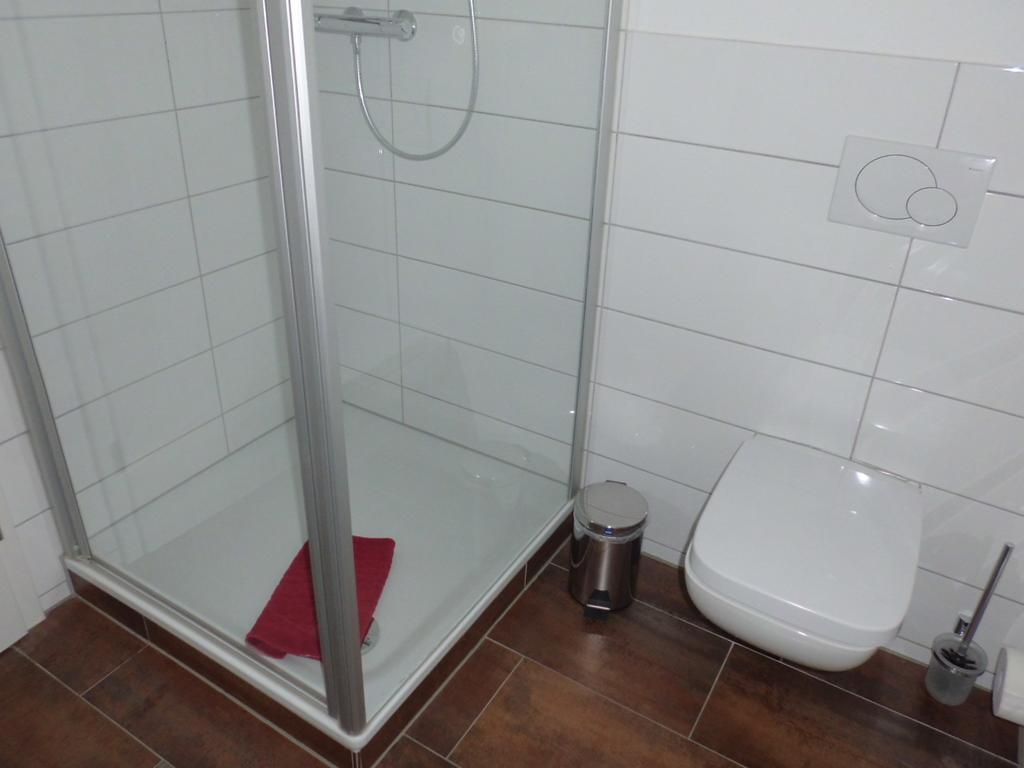 Ferienwohnung Punkt, 5 Gehminuten Vom Europa-Park Rust Room photo